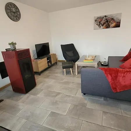 In Guest - Les Chambres Des Vigealieres * Bonnes (Vienne)